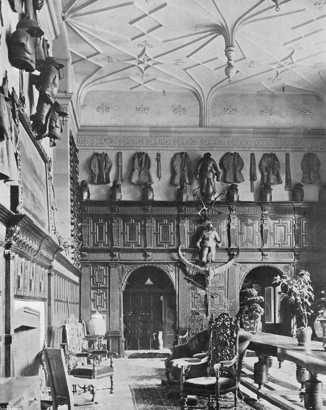 Wielka Sala (zdjęcie czarno-białe) autorstwa Charles Latham