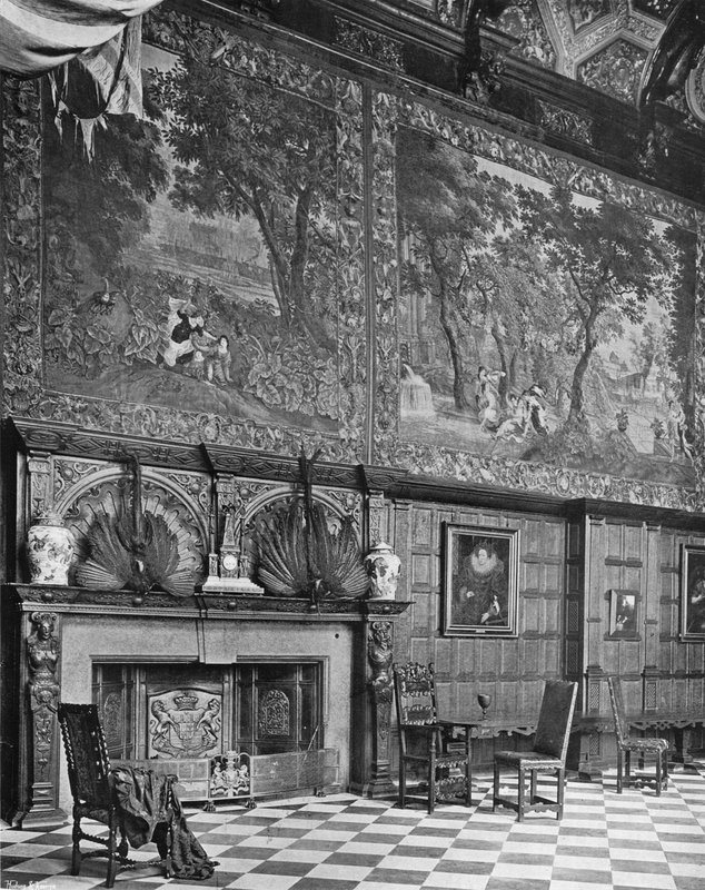 Sala Marmurowa, strona południowa (zdjęcie czarno-białe) autorstwa Charles Latham