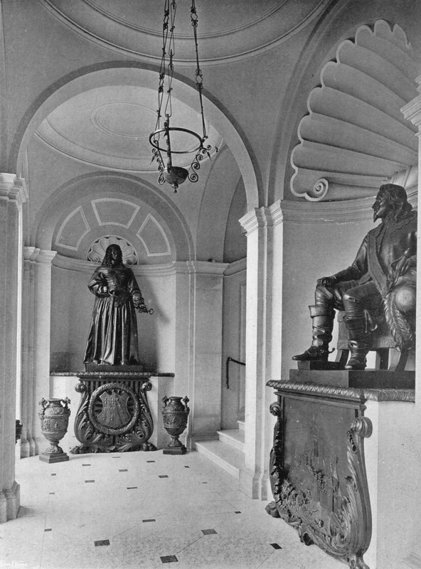 Marmurowe schody (zdjęcie czarno-białe) autorstwa Charles Latham