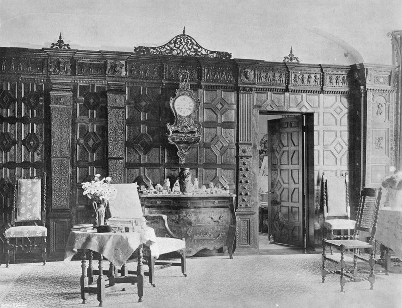 Północny koniec salonu autorstwa Charles Latham