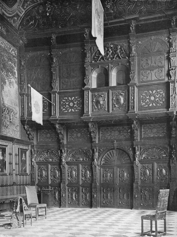 Zachodni ekran sali marmurowej (zdjęcie czarno-białe) autorstwa Charles Latham