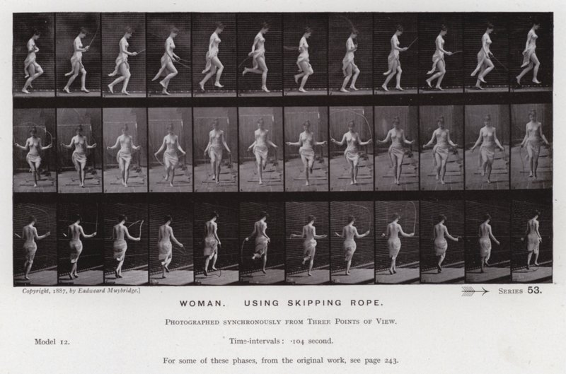 Postać ludzka w ruchu: Kobieta, używająca skakanki (zdjęcie czarno-białe) autorstwa Eadweard Muybridge