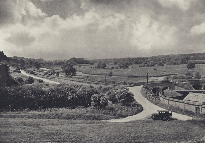 Dolina Test z Chilbolton Down (zdjęcie czarno-białe) autorstwa Edward Alfred Barton