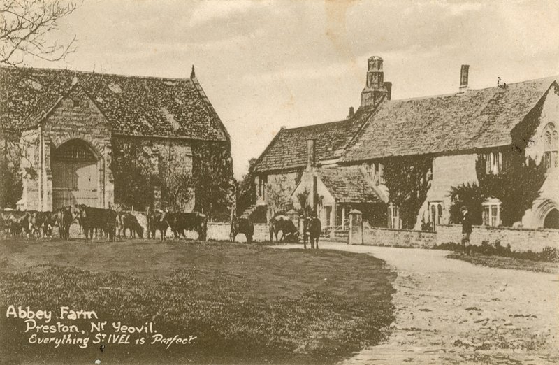 Farma opactwa w Preston niedaleko Yeovil. Pocztówka wysłana w 1913 roku. autorstwa English Photographer