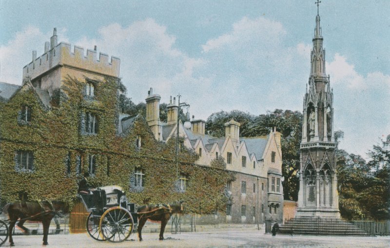 Balliol College i Pomnik Męczenników autorstwa English Photographer