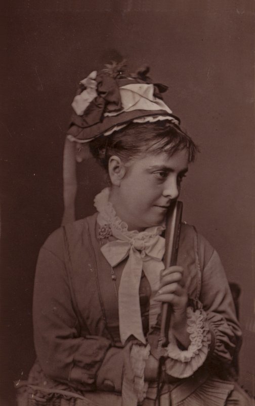 Bella Goodall autorstwa English Photographer
