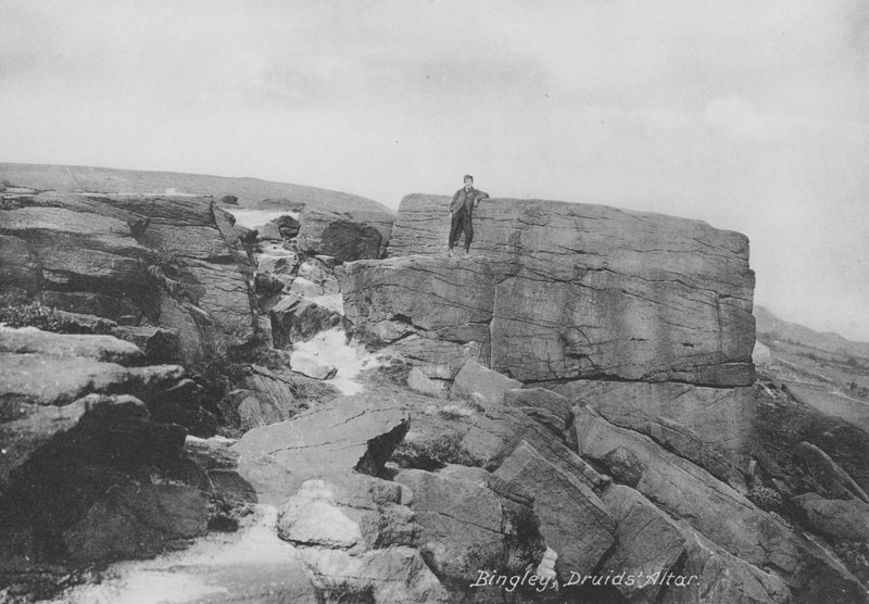 Bingley, Ołtarz Druidów (zdjęcie czarno-białe) autorstwa English Photographer