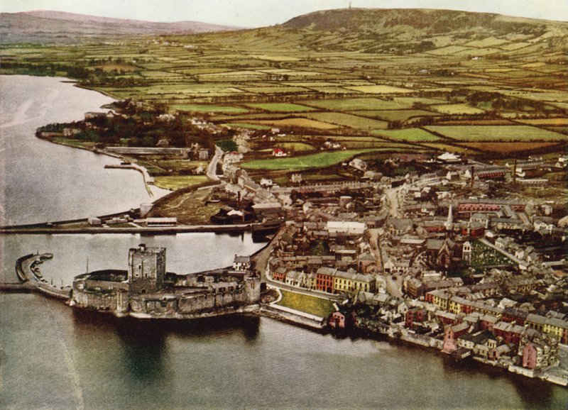 Zamek Carrickfergus, hrabstwo Antrim (zdjęcie kolorowe) autorstwa English Photographer