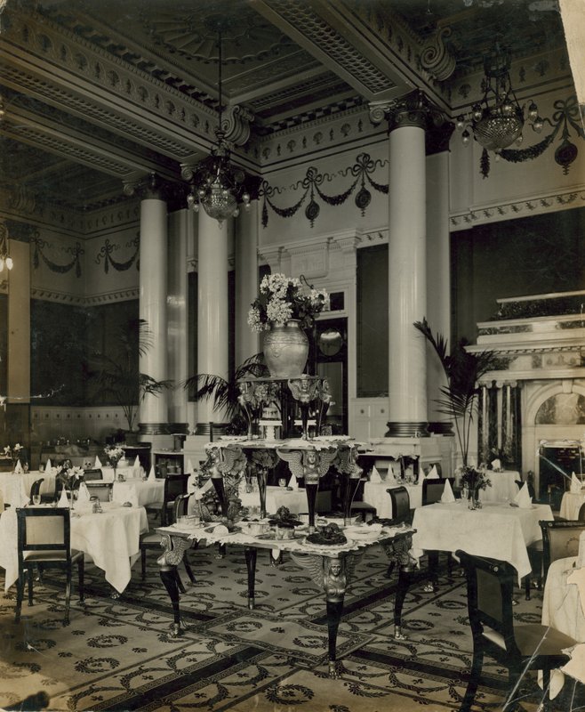 Cecil Hotel, Londyn, jadalnia autorstwa English Photographer