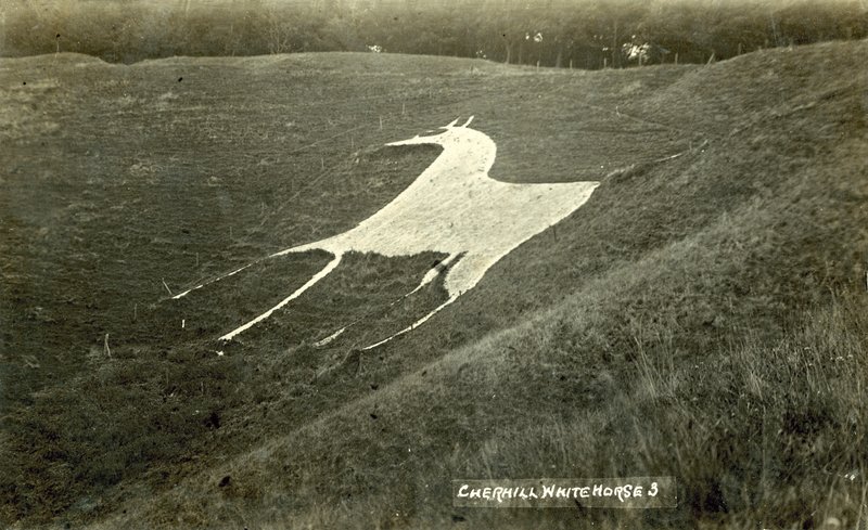 Cherhill White Horse (zdjęcie czarno-białe) autorstwa English Photographer