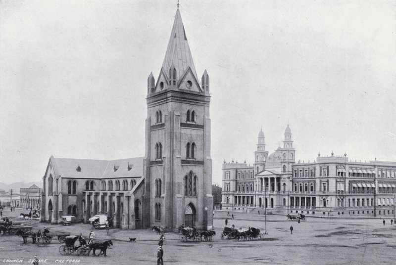 Church Square, Pretoria (zdjęcie czarno-białe) autorstwa English Photographer