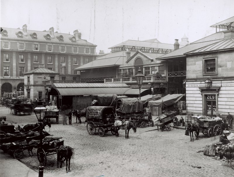 Covent Garden Market, Londyn autorstwa English Photographer
