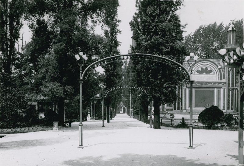 Ogrody Cremorne; Londyn: Centrum Walk autorstwa English Photographer
