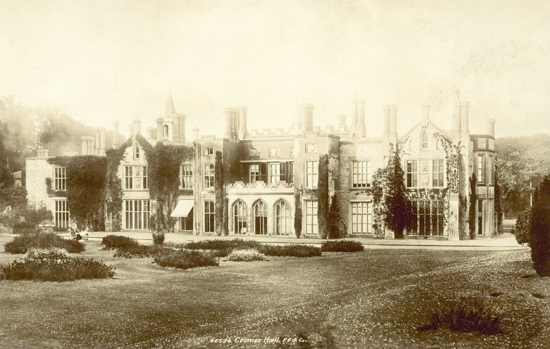 Cromer Hall, Norfolk (zdjęcie czarno-białe) autorstwa English Photographer