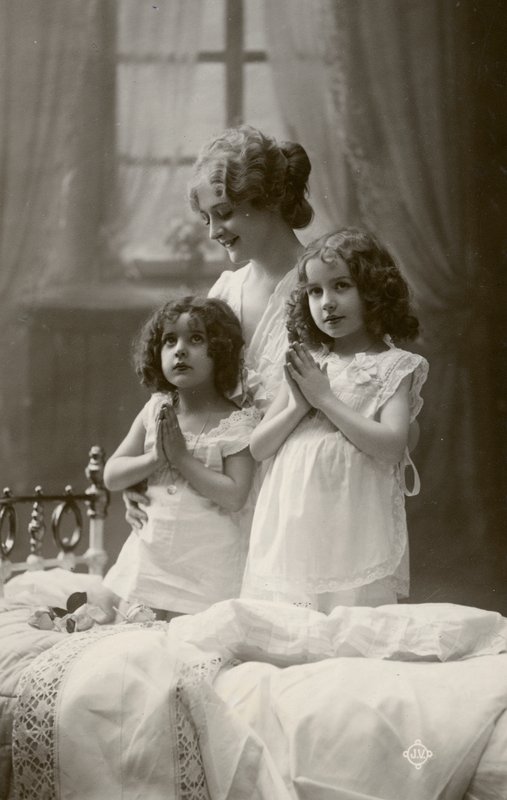 Pocztówka edwardiańska autorstwa English Photographer