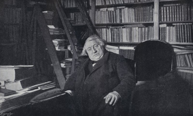 Ernest Renan w swoim gabinecie (zdjęcie czarno-białe) autorstwa English Photographer
