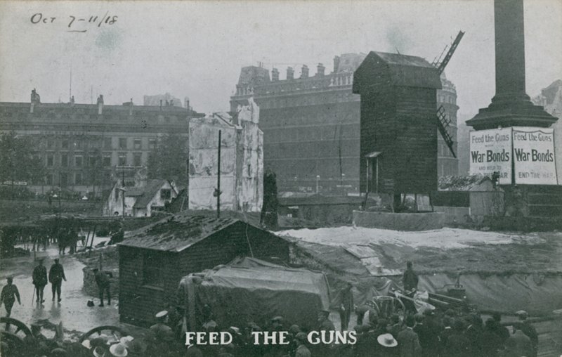 Feed The Guns autorstwa English Photographer