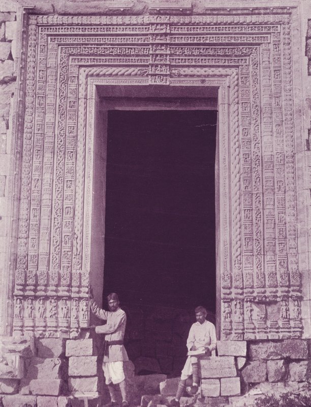 Gateway Black Pagoda, Kanarak autorstwa English Photographer