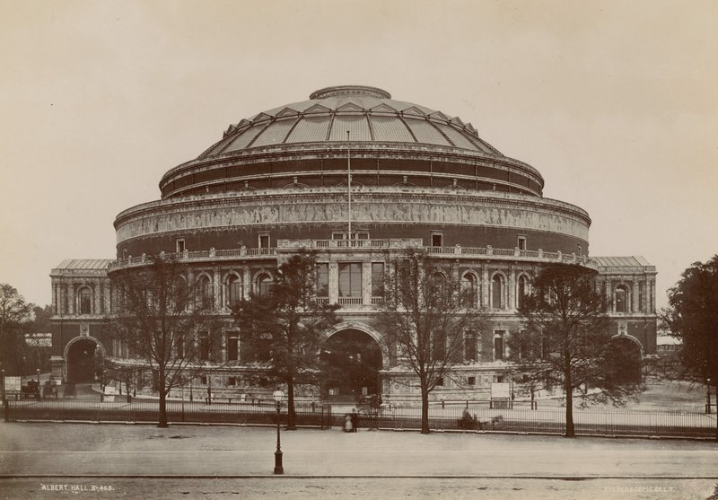 Ogólny widok na Royal Albert Hall autorstwa English Photographer