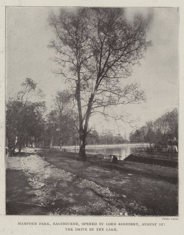 Hampden Park, Eastbourne, otwarty przez Lorda Rosebery, 12 sierpnia, Drive by the Lake autorstwa English Photographer
