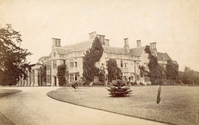 Hannington Hall, Wilts (zdjęcie czarno-białe) autorstwa English Photographer