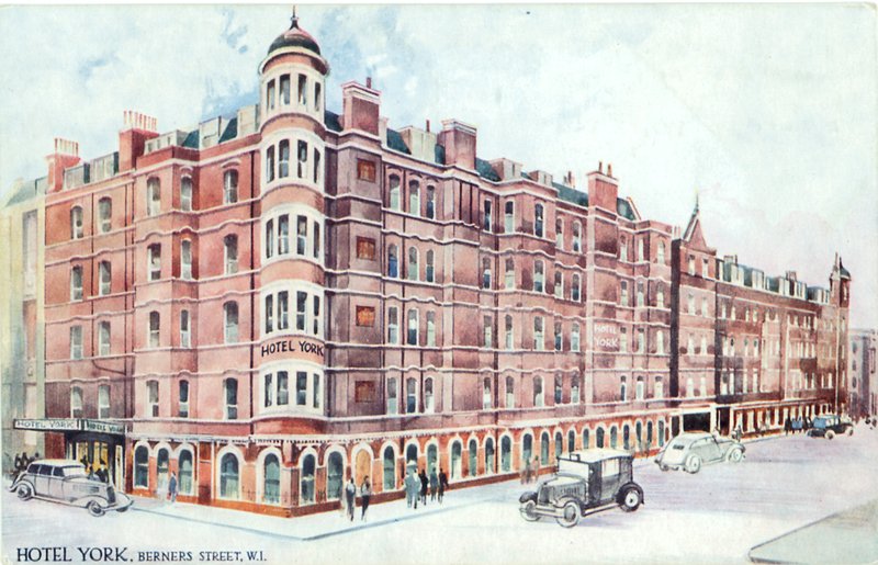 Hotel York, Berners Street, W1 autorstwa English Photographer