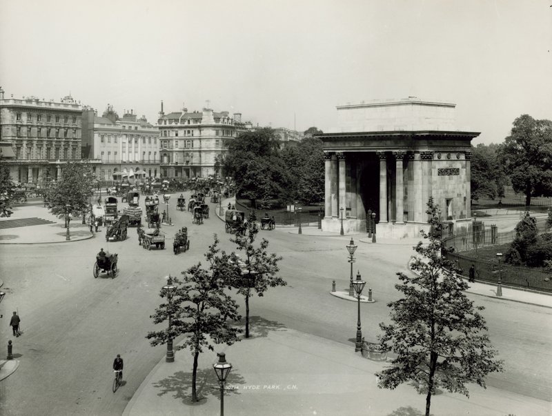 Hyde Park Corner, Londyn autorstwa English Photographer