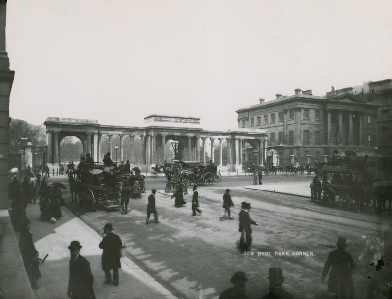 Hyde Park Corner, Londyn autorstwa English Photographer
