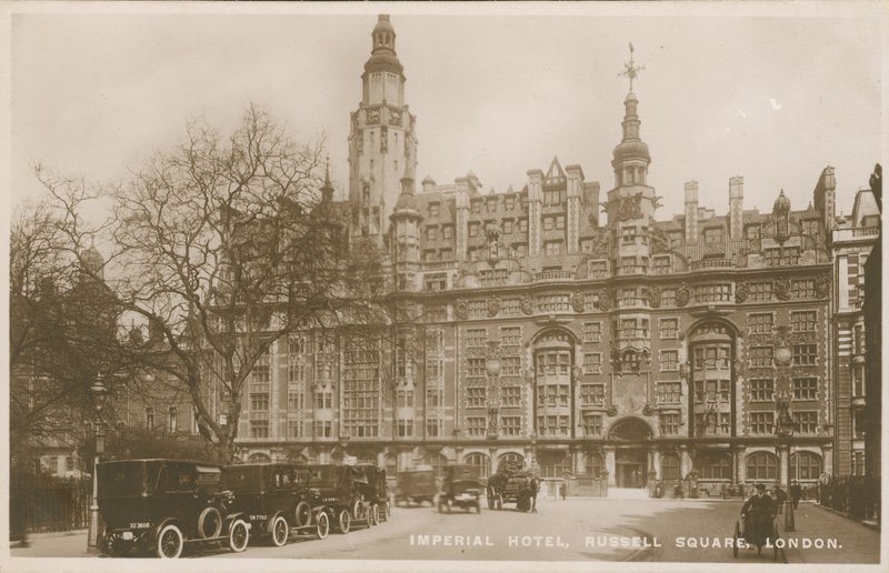 Imperial Hotel, Russell Square, Londyn autorstwa English Photographer