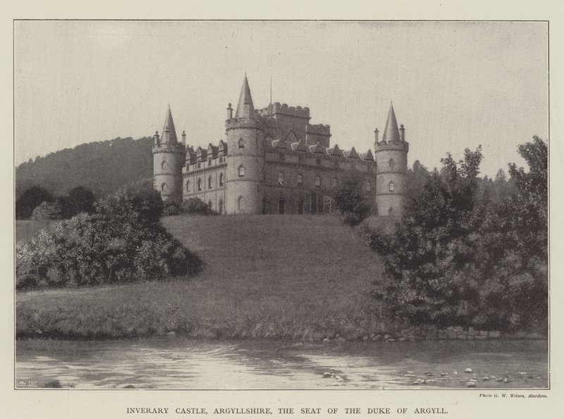 Zamek Inveraray, Argyllshire, siedziba księcia Argyll autorstwa English Photographer