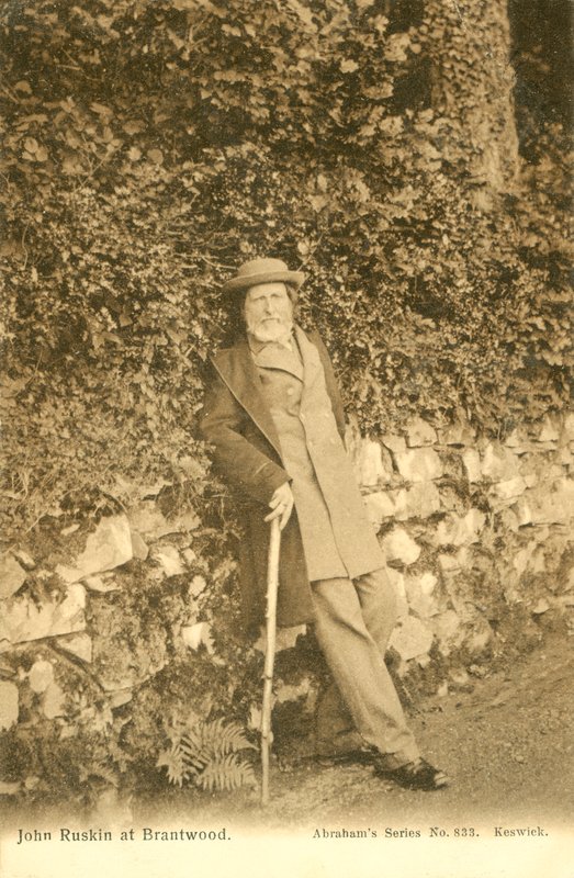 John Ruskin, w Brantwood autorstwa English Photographer