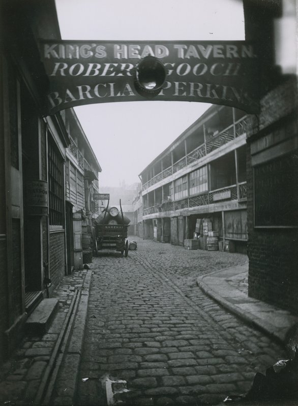 Kings Head, Southwark autorstwa English Photographer