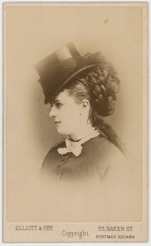 Mabel Szary autorstwa English Photographer