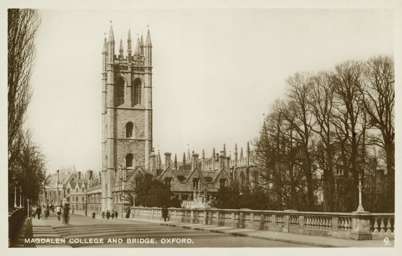 Magdalen College, Oxford (zdjęcie czarno-białe) autorstwa English Photographer