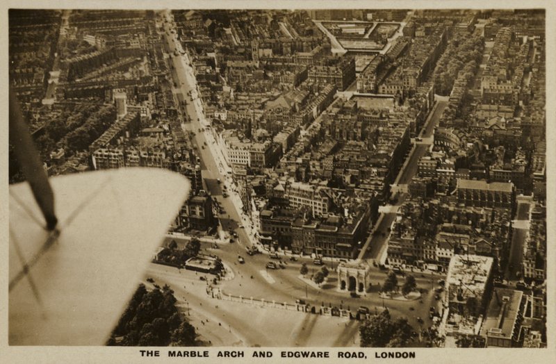 Marble Arch, Edgware Road, Londyn, zdjęcie lotnicze (zdjęcie czarno-białe) autorstwa English Photographer