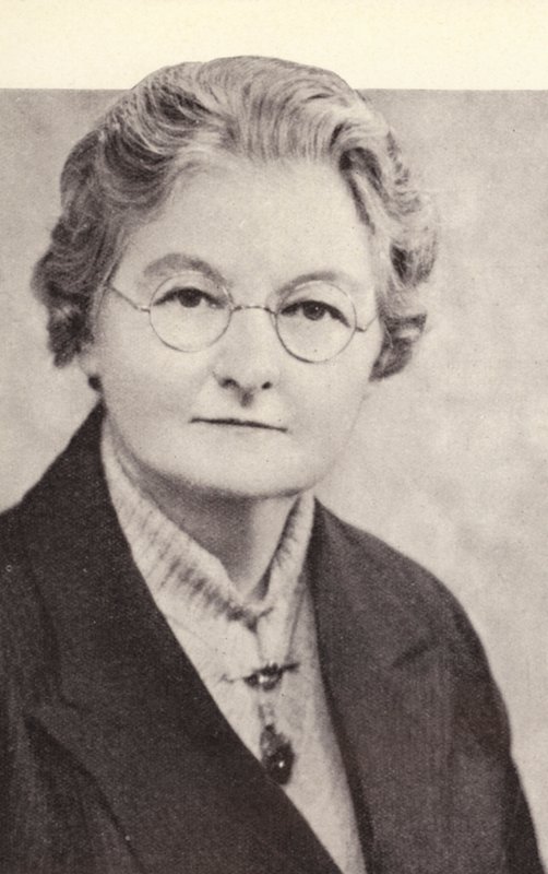Margaret Bondfield, posłanka Partii Pracy i pierwsza kobieta-minister w rządzie brytyjskim (zdjęcie czarno-białe) autorstwa English Photographer