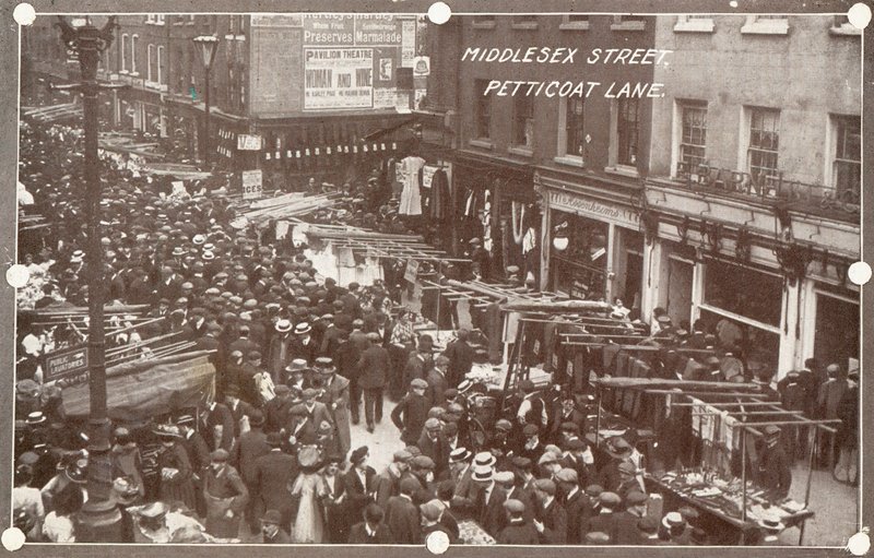 Middlesex Street na Petticoat Lane autorstwa English Photographer