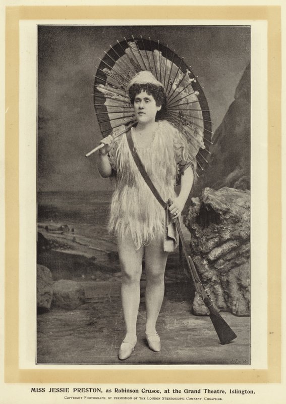 Panna Jessie Preston jako Robinson Crusoe w Teatrze Wielkim w Islington autorstwa English Photographer