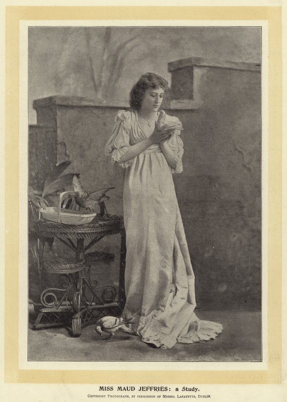 Panna Maud Jeffries: studium autorstwa English Photographer
