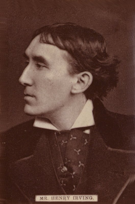 Pan Henry Irving autorstwa English Photographer