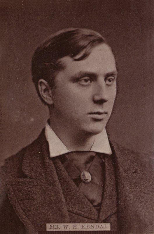 Pan W. H. Kendal autorstwa English Photographer