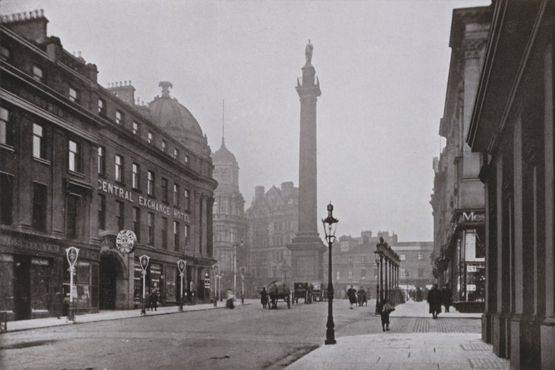 Newcastle, Gray Street (zdjęcie czarno-białe) autorstwa English Photographer