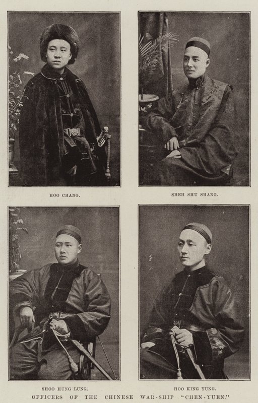 Oficerowie chińskiego okrętu wojennego Chen-Yuen autorstwa English Photographer