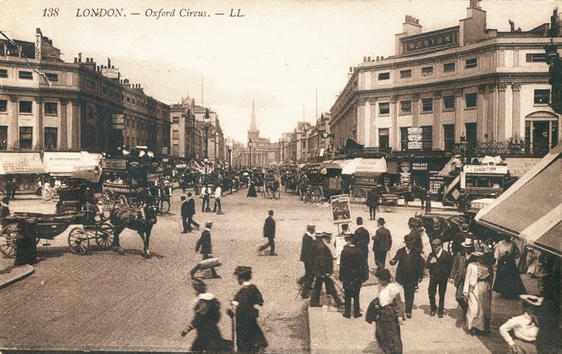 Oxford Circus na West Endzie autorstwa English Photographer
