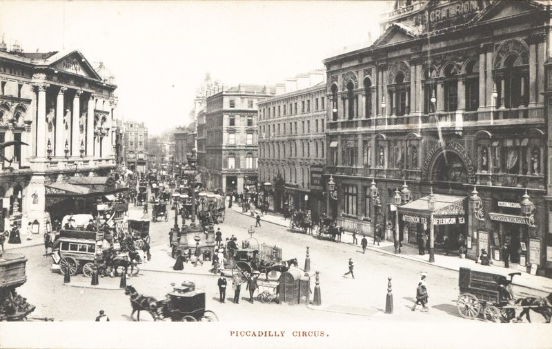 Piccadilly Circus autorstwa English Photographer