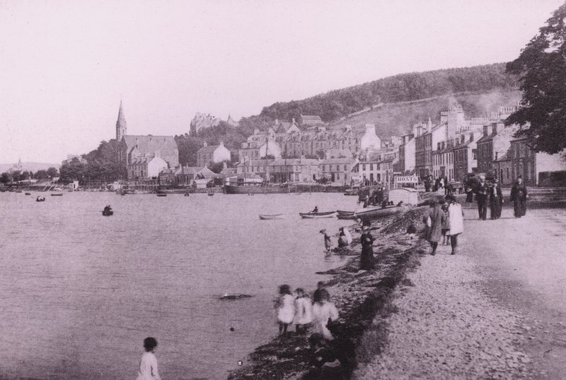 Port Bannatyne (zdjęcie czarno-białe) autorstwa English Photographer