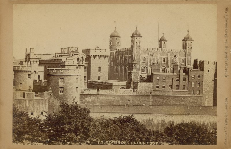 Pocztówka z wizerunkiem Tower of London autorstwa English Photographer