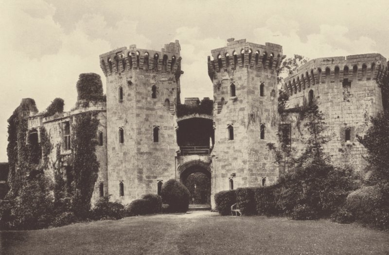 Zamek Raglan, główna brama (zdjęcie czarno-białe) autorstwa English Photographer