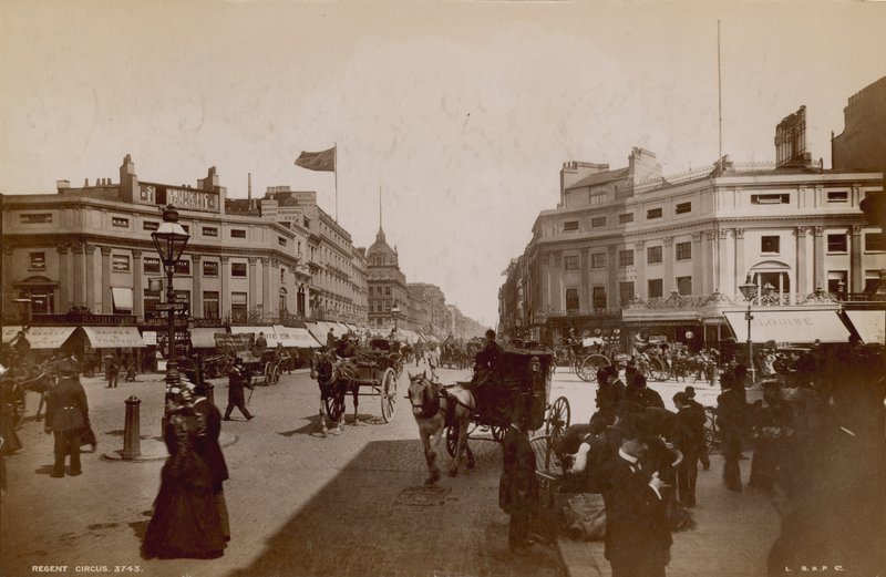 Regent Circus, Londyn autorstwa English Photographer