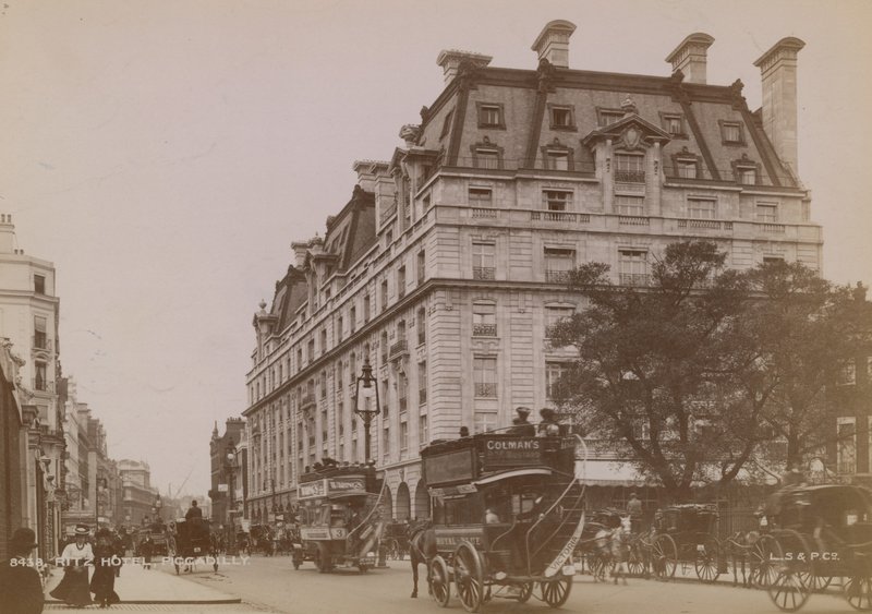 Hotel Ritz opinie, Piccadilly autorstwa English Photographer